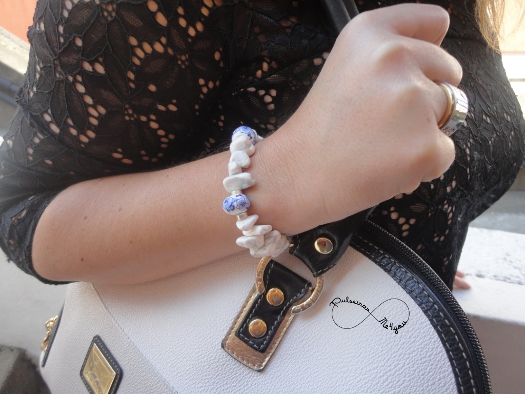 Pulseiras Senhora com contas brancas de pedra